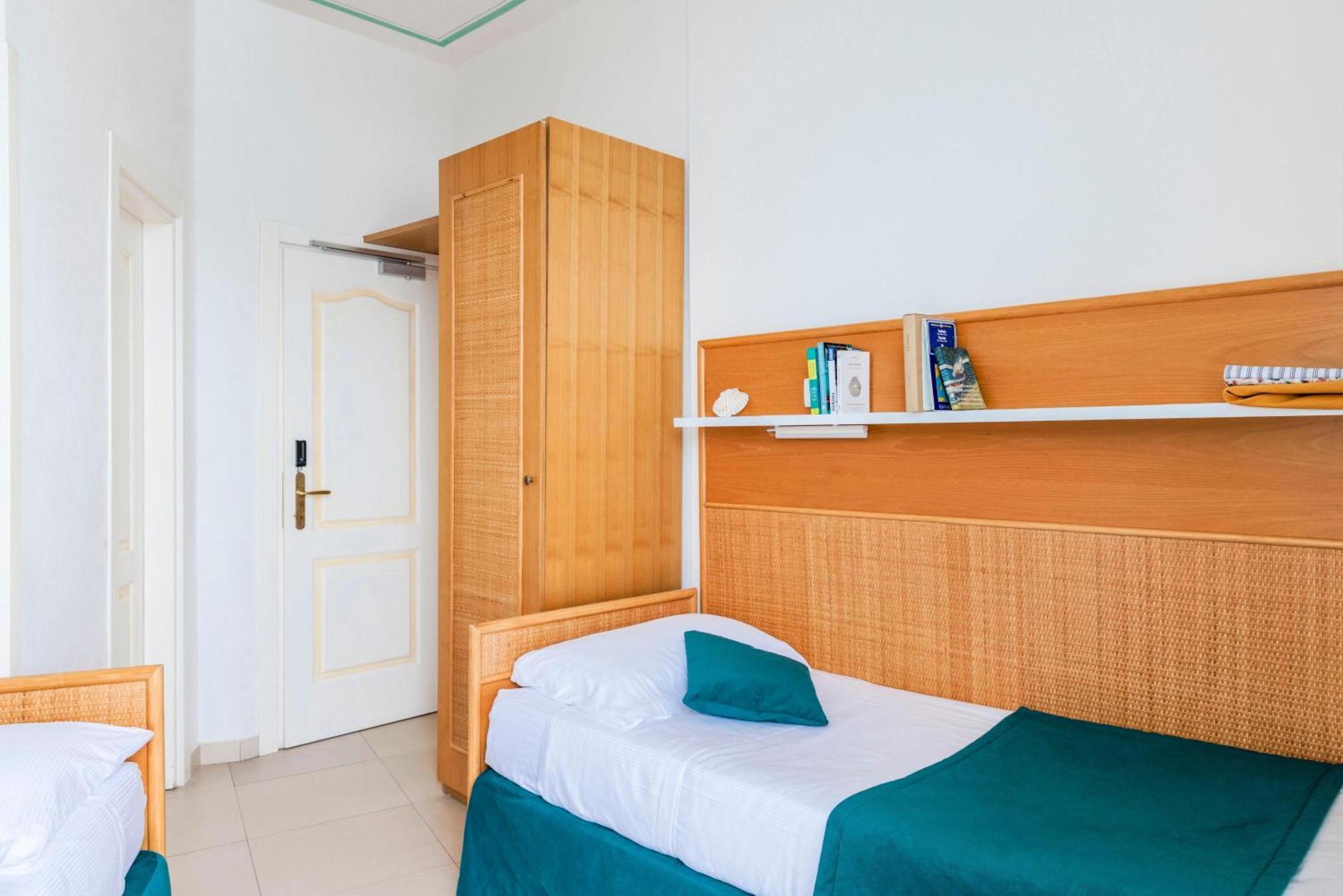 Hotel Capo D'Uomo Орбетелло Экстерьер фото
