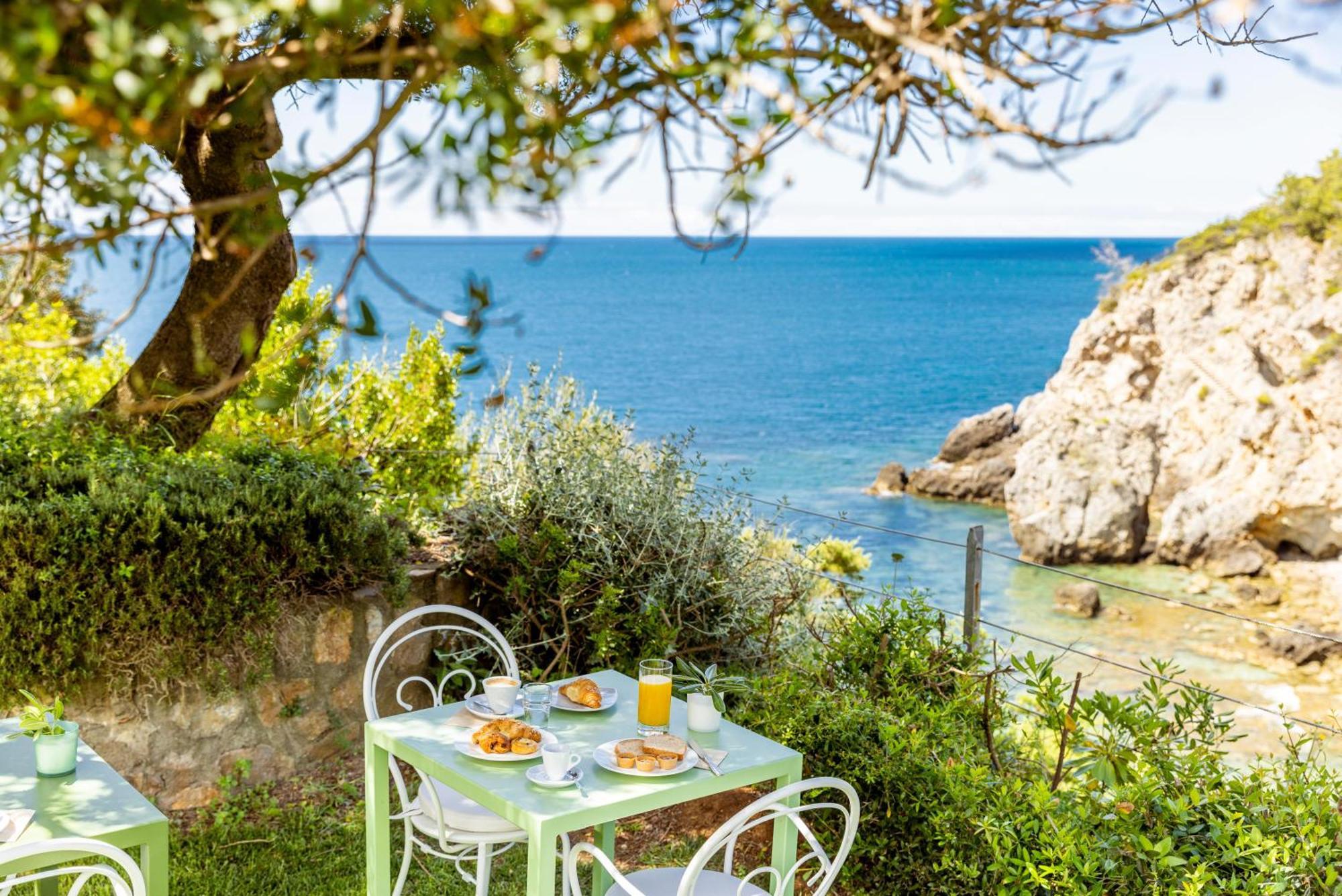 Hotel Capo D'Uomo Орбетелло Экстерьер фото